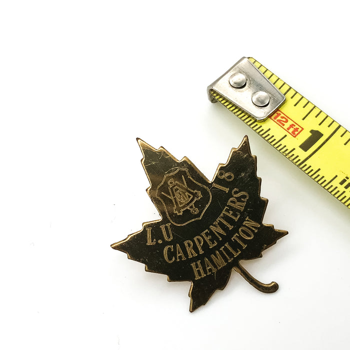 United Brotherhood of Carpenter's UBC Lapel Pin L.U. 18 Hamilton Niagra Leaf 4