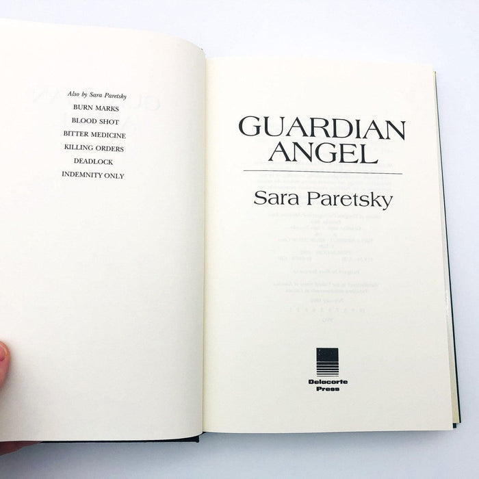 Guardian Angel Hardcover Sara Paretsky 1992 V. I. Warshawski Mystery Copy 2 7