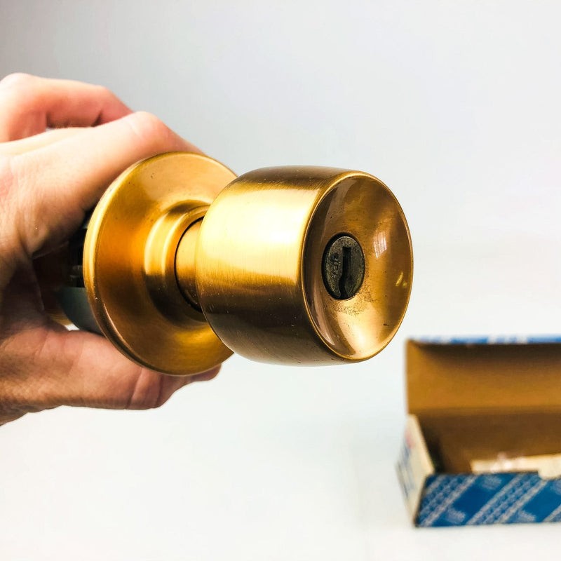 Yale Entry Door Knob Lockset BR5237 Brandywine 207N US10 Satin Bronze New NOS 1