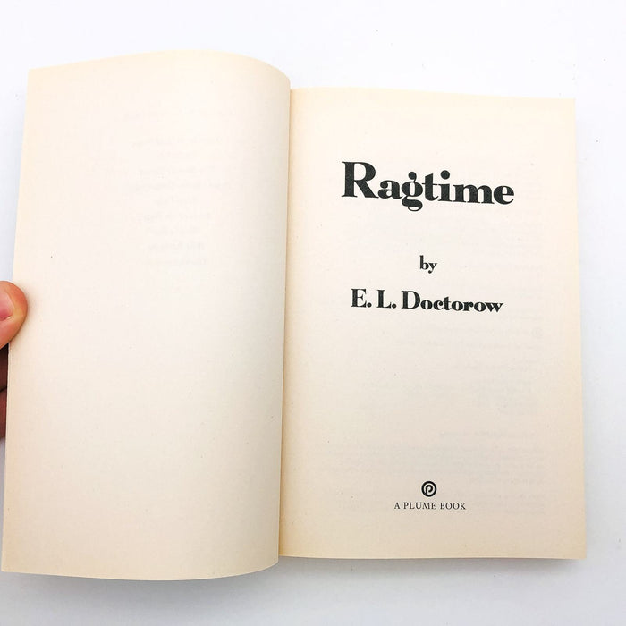 Ragtime Paperback E. L. Doctorow 1996 US History New York Fiction Musicians 6