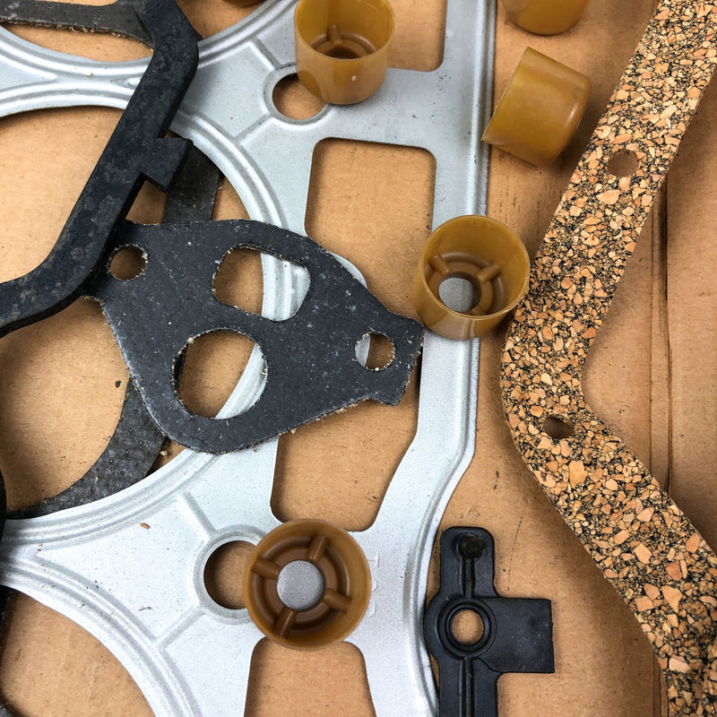 Crown Automotive 8124691 Engine Overhaul Gasket Kit Set Genuine OEM New NOS