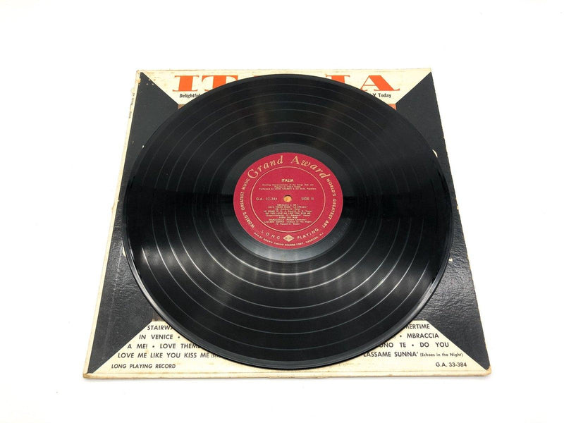 Luigi Chianti Italia Record 33 RPM LP G.A.33-384 Grand Award Record 1958 8
