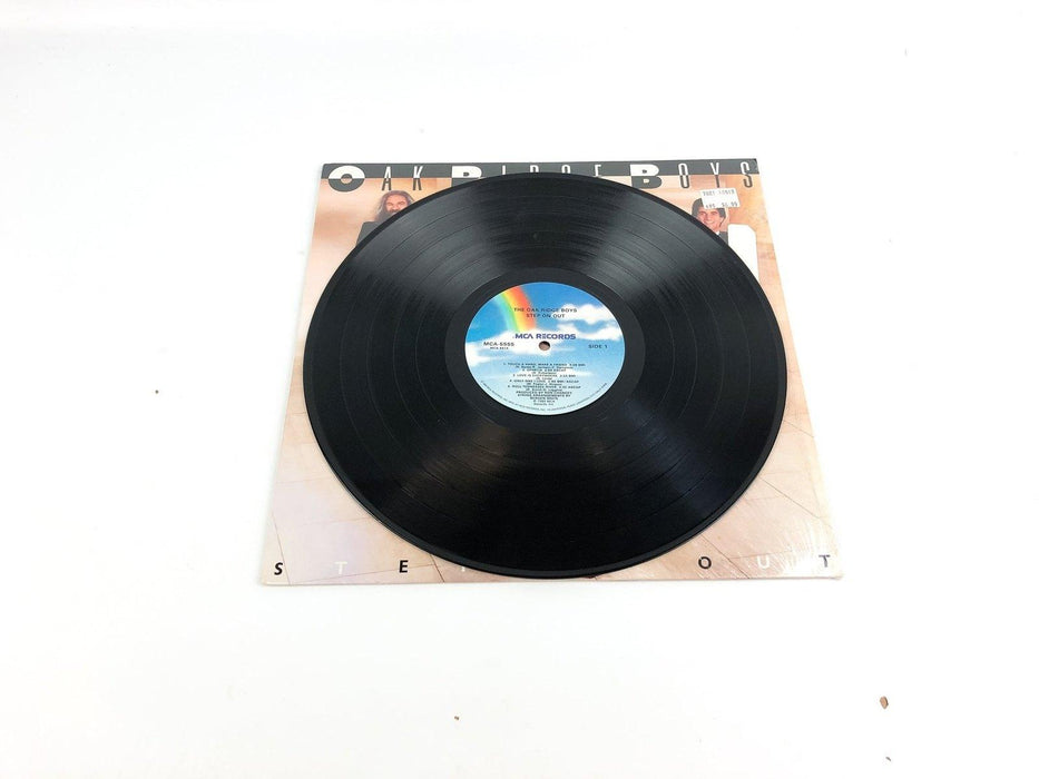 Oak Ridge Boys Step on Out Record LP Vinyl MCA 5555 "Only One I Love" 1985 6