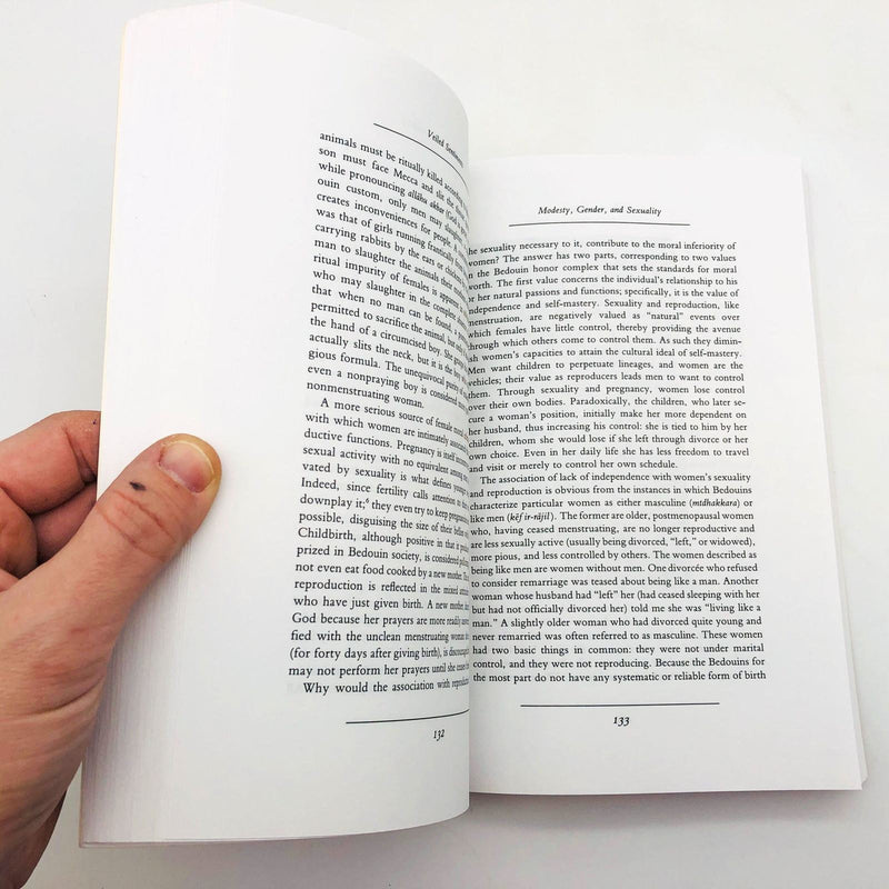 Veiled Sentiments Paperback Lila Abu Lughod 1988 Egypt Social Life Culture 8