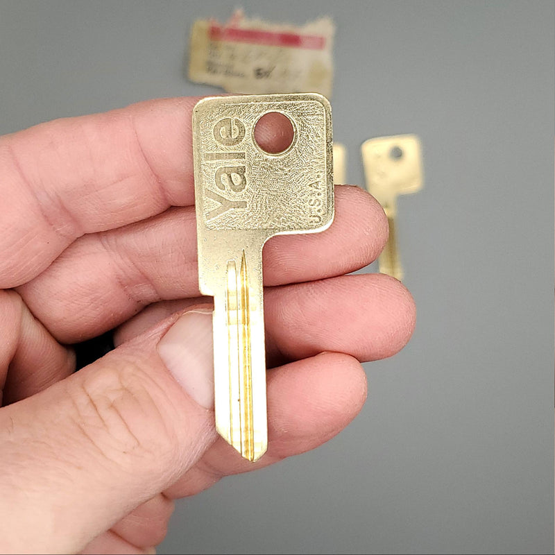 5x Yale EN8 Key Blanks GF Keyway Nickel Silver 5 Pin NOS 1