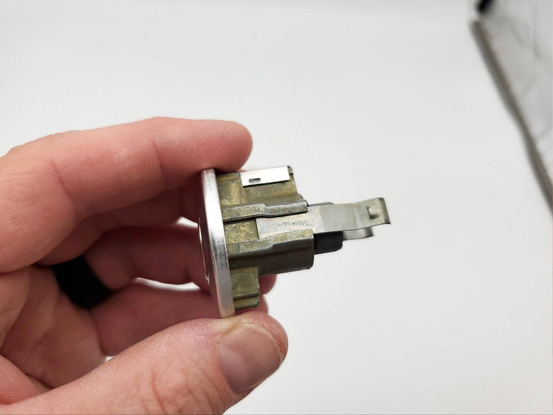 Kwikset 1850 Door Lock Cylinder Assembly Satin Chrome for 400 Series Keyed Alike