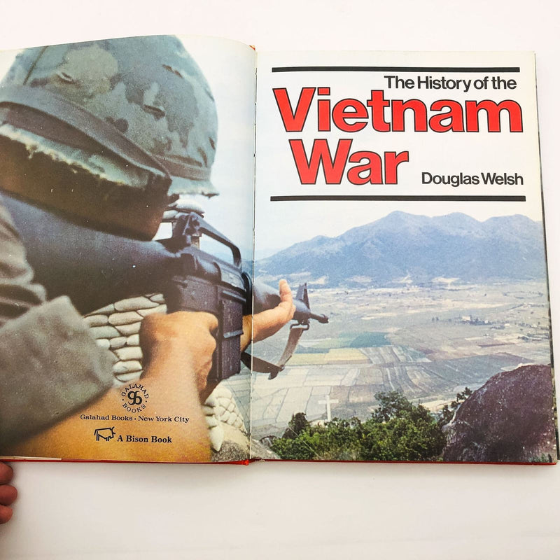 The History Of The Vietnam War Hardcover Douglas Welsh 1981 1st Edition 8