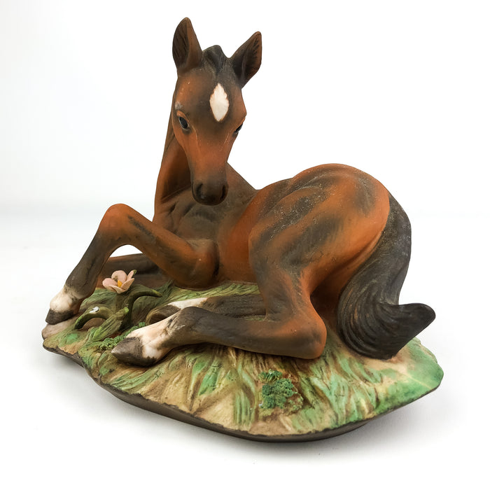 Homeco Masterpiece Porcelain Horse Colt Reddish Brown Laying Down 1982