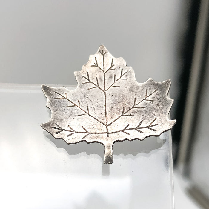 Vintage Sterling Silver Maple Leaf Pin Pinback Brooch MARKED Etched Veins 5