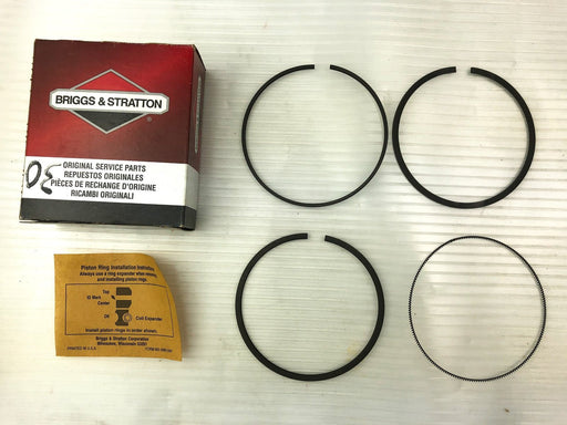 Briggs and Stratton 698389 0303 Piston Ring Set Genuine OEM New Old Stock NOS 1