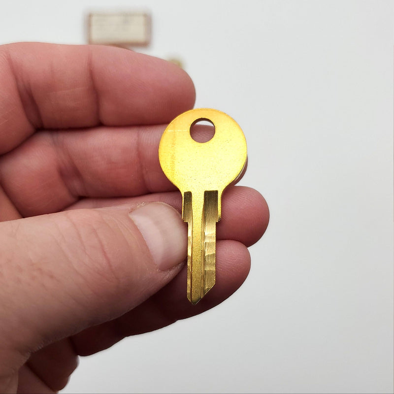 10x Chicago K-35 Key Blanks DK-35 Keyway Brass 5 Pin NOS