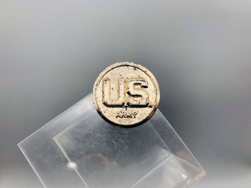 Vintage US Army Lapel Safety Pin Pebble Background Border 6