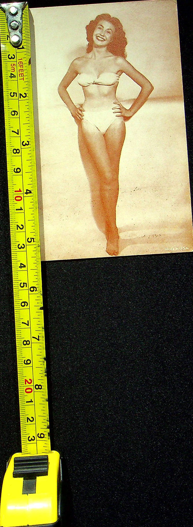 US 50s Pin Up Promo Photo Card Woman Model Bikini Swimsuit Beach Hands On Hips