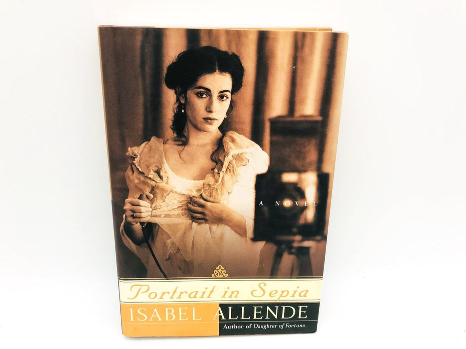 Portrait In Sephia HC Isabel Allende 2001 Family Secrets Memory 1st Edition 1