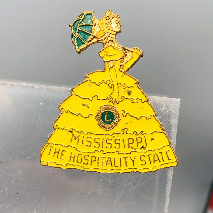 Vintage Lions Club Lapel Pin Mississippi The Hospitality State Southern Belle