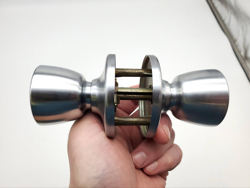 Kwikset Door Knob Privacy Lock Satin Chrome Bel Air Knob Only USA Made NOS