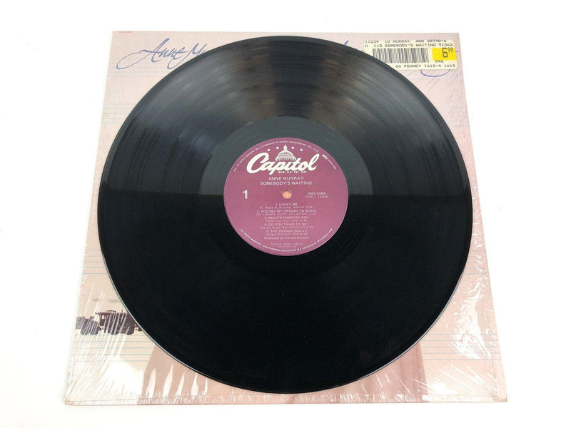 Anne Murray Somebody's Waiting 33 Record SOO-12064 Capitol 1980 7