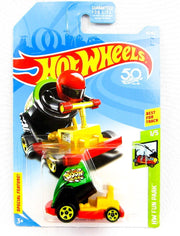 Hot Wheels RRRoadster 234 Quick n' Sik 235 Chill Mill 94 Lot of 5 NEW 10