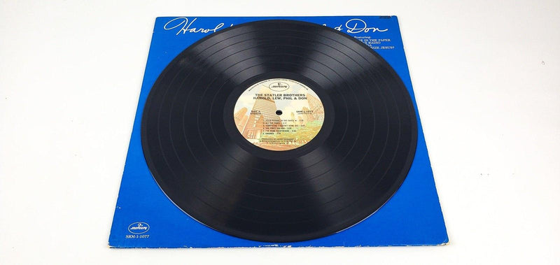 The Statler Brothers Harold, Lew, Phil & Don Record 33 RPM LP Mercury 1976 3