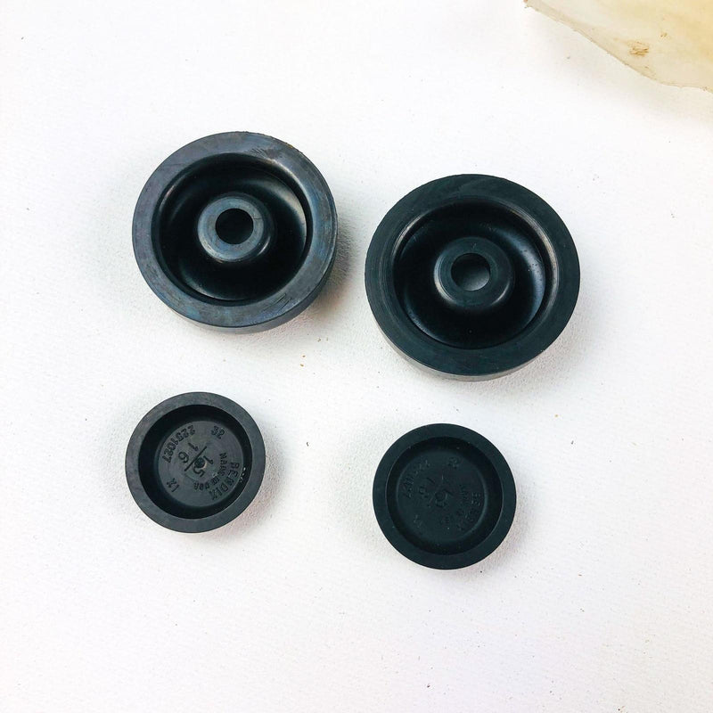 AMC Jeep 8125880 Wheel Cylinder Gasket Seal Kit Genuine OEM New Old Stock NOS