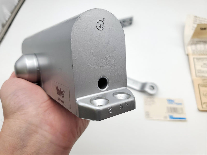 Yale Door Closer V2302 No Hold Regular Arm Top Jamb 9-1/16 Aluminum Finish