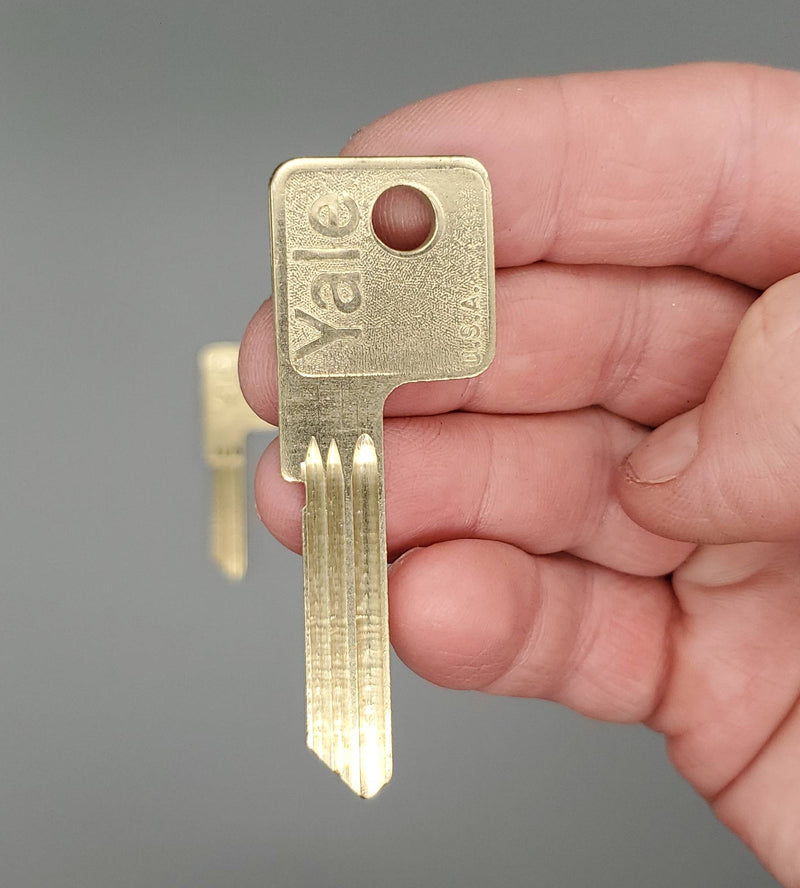 5x Yale EN11 Key Blanks C4L Keyway Nickel Silver 5 Pin NOS 1