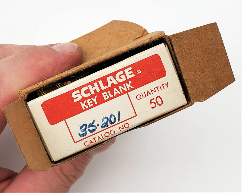 50x Schlage 35-201 Key Blanks Wafer Gold Tone NOS 4