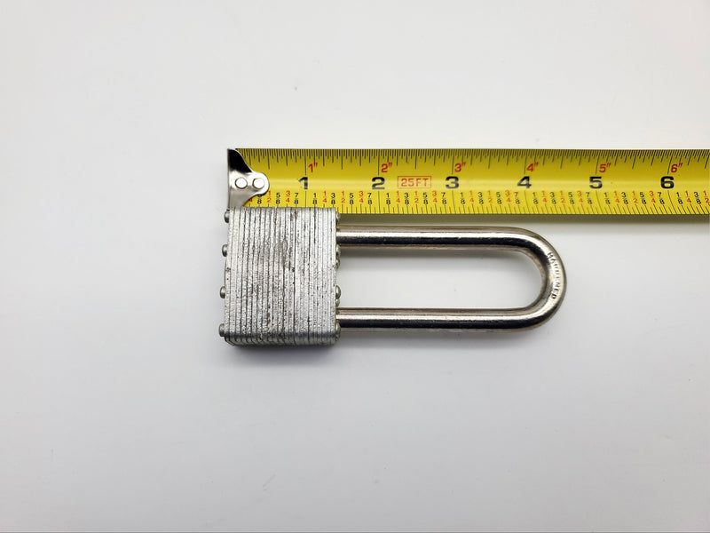 Master Lock Padlock No 1 2-3/4" L x 3/10" D Shackle USA Made Vintage NOS
