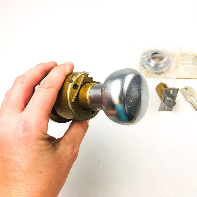 Yale Classroom Utility Closet Lockset LFD5235 Litchfield 26D Satin Chrome NOS