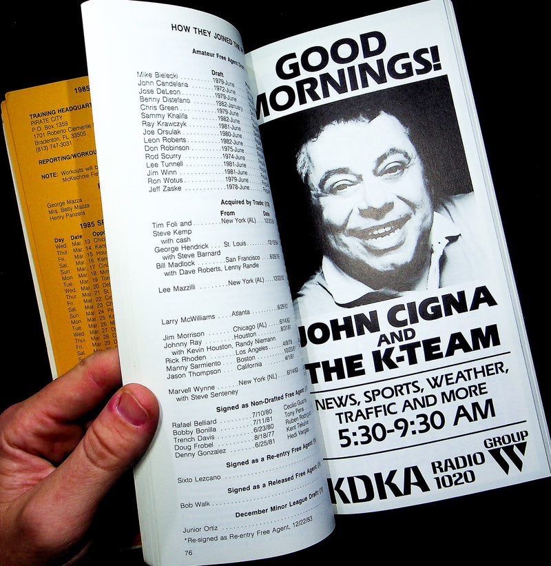 Pittsburgh Pirates 1985 Baseball Media Guide Booklet Tony Pena Gold Glove Winner