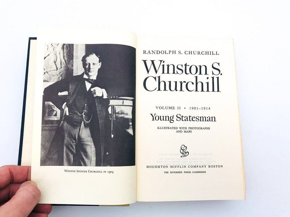 Winston S Churchhill Volume 2 Hardcover Randolph Churchhill 1967 Young Statesman 8