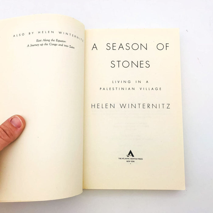 A Season Of Stones SC Helen Winternitz 1991 1st Edition Palestinian Village 6