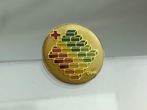 Vintage American Red Cross Lapel Pin Disaster Services Human Resources System 1