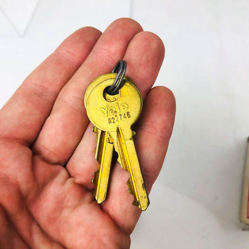 Yale Mortise Cylinder 1-1/4" Length Satin Chrome E1R Keyway 1152 Paracentric NOS