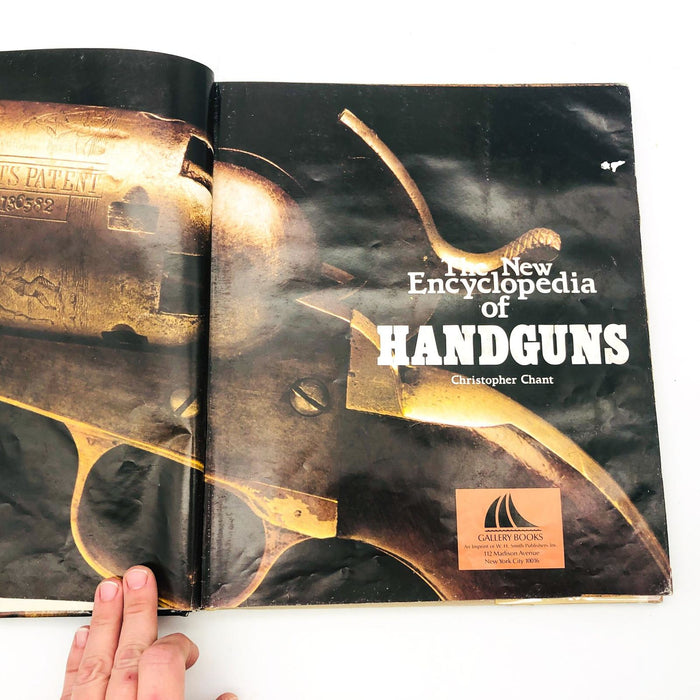 The New Encyclopedia Of Handguns Hardcover Christopher Chant 1986 1st Edition 8