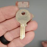 5x Yale RN10 1/2 Key Blanks JE Keyway Nickel Silver 4 Pin NOS 2