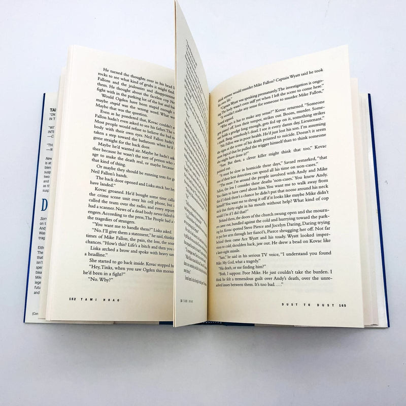 Dust To Dust HC Tami Hoag 2000 Minnesota Police Crime Thriller 1st Edition 9