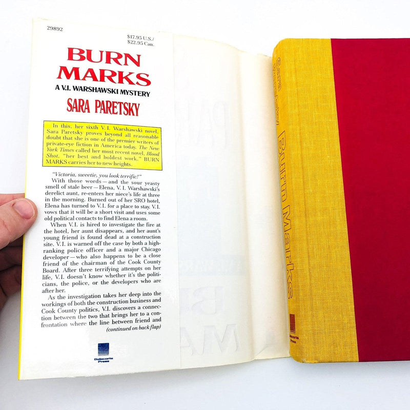 Burn Marks Hardcover Sara Paretsky 1990 V. I. Warshawski Private Investigate 6