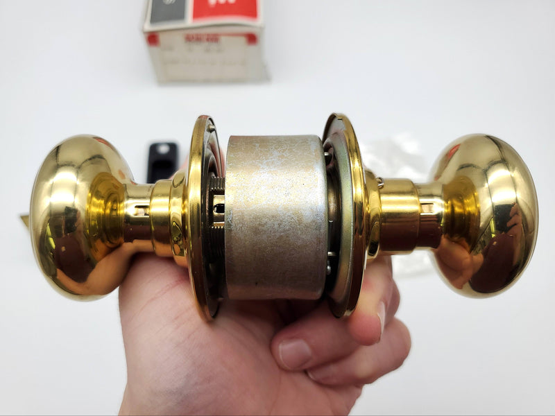 Schlage Door Knob Bright Brass 605 Passage Knob GEO A10S 2-3/8 BS NO LATCH