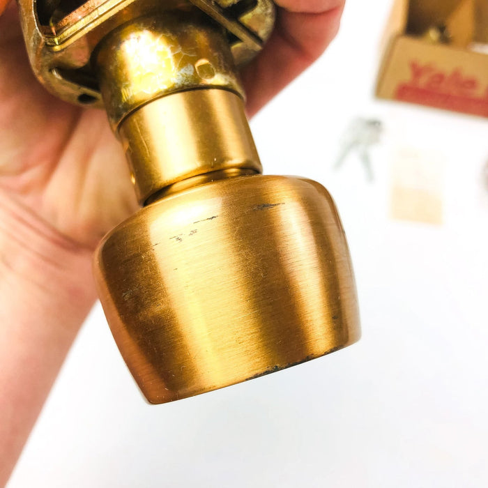 Yale Entry Doorknob Lockset Locking Knob BR5237 US10 Satin Bronze New Old Stock 9