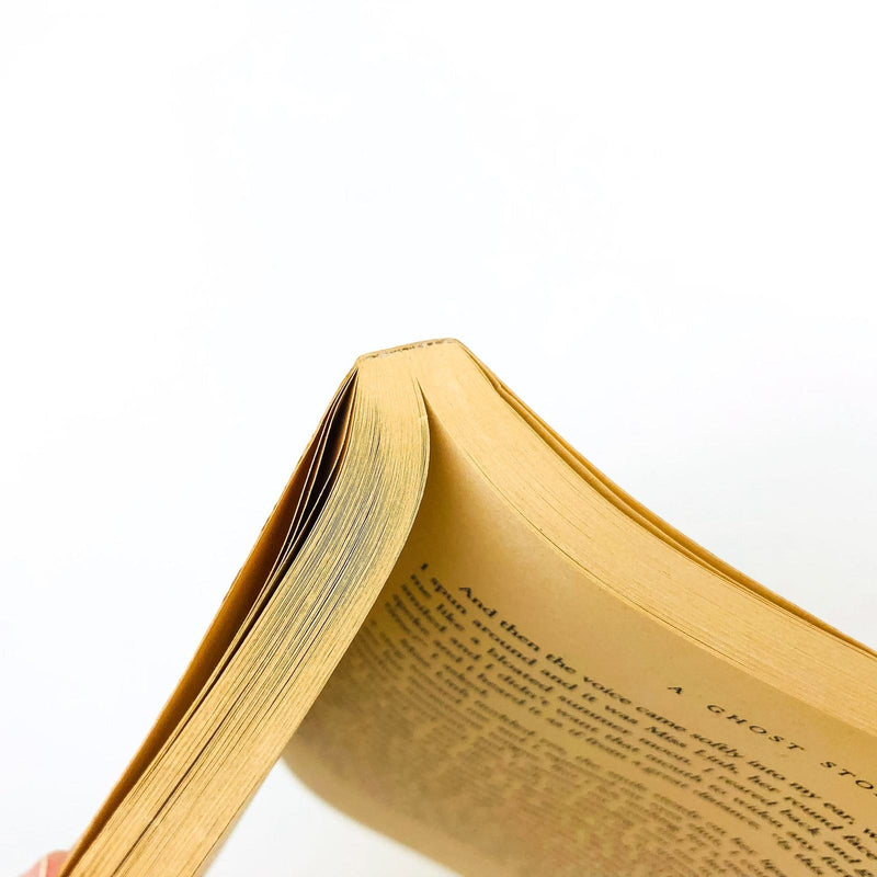 A Good Scent From A Strange Mountain SC Robert Olen Butler 1992 Vietnam War 9