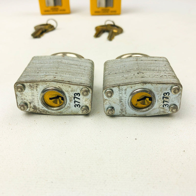 2ct Vintage No 3 Master Lock Padlock 1-1/8" Shackle New NOS Keyed Alike 3773 8