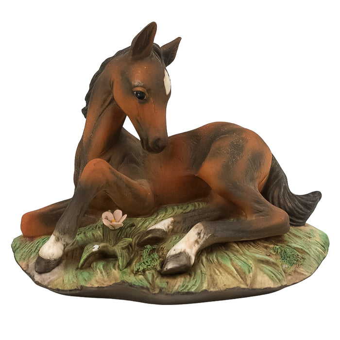 Homeco Masterpiece Porcelain Horse Colt Reddish Brown Laying Down 1982