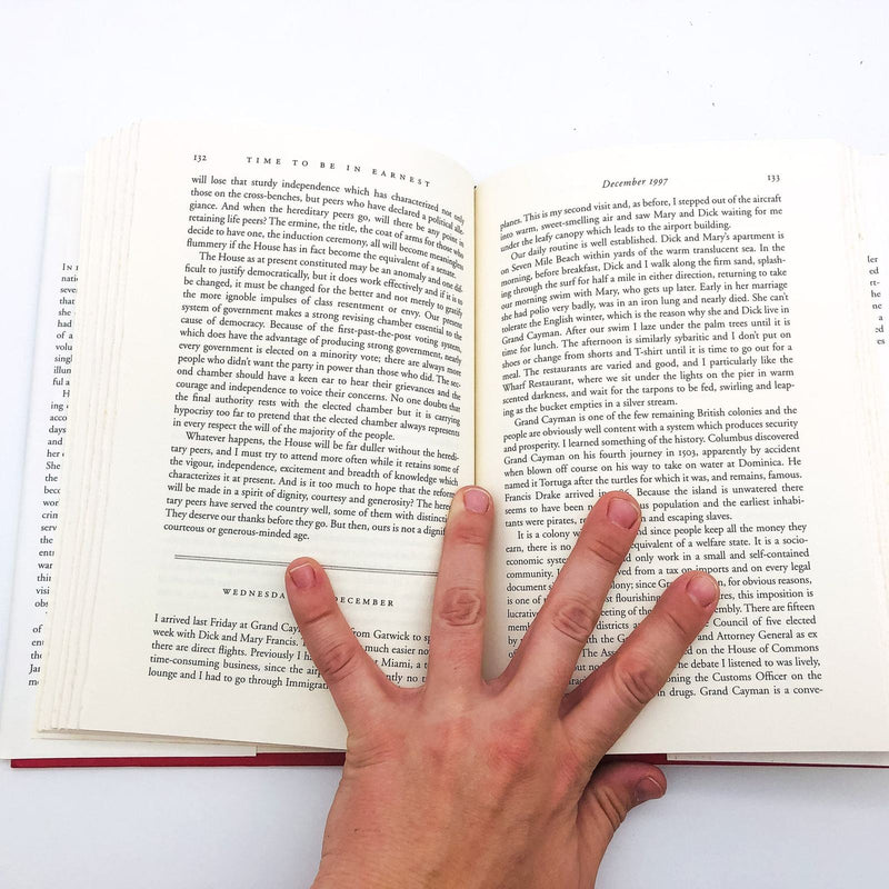 Time To Be Earnest Hardcover P.D. James 2000 Detective Author Crime 1st Edition 9