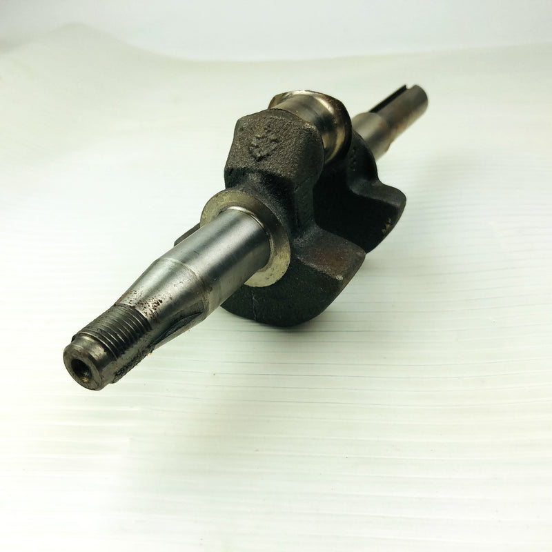 Briggs and Stratton 492880 Crankshaft for Lawn Mower Engine Genuine OEM New NOS