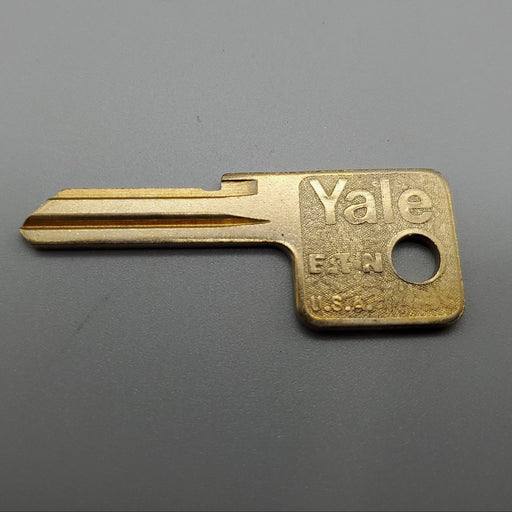 5x Yale EN8 Key Blanks GC Keyway Nickel Silver 5 Pin NOS 2