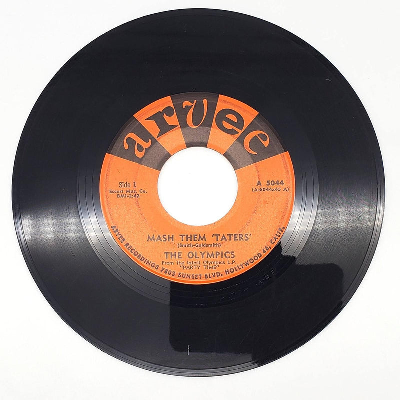 The Olympics Mash Them Taters / The Stomp 45 RPM Single Record Arvee 1961 A 5044 1