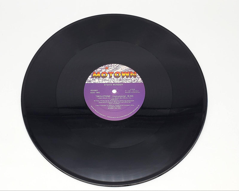 Stevie Wonder Skeletons Single Record Motown 1987 4593MG 5