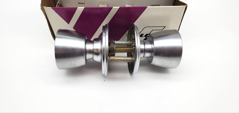 Falcon Door Knob Entry Lock Satin Chrome 26D Keyed Beverly 521DL NOS 4