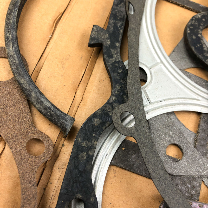 Crown Automotive 8124691 Engine Overhaul Gasket Kit Set Genuine OEM New NOS